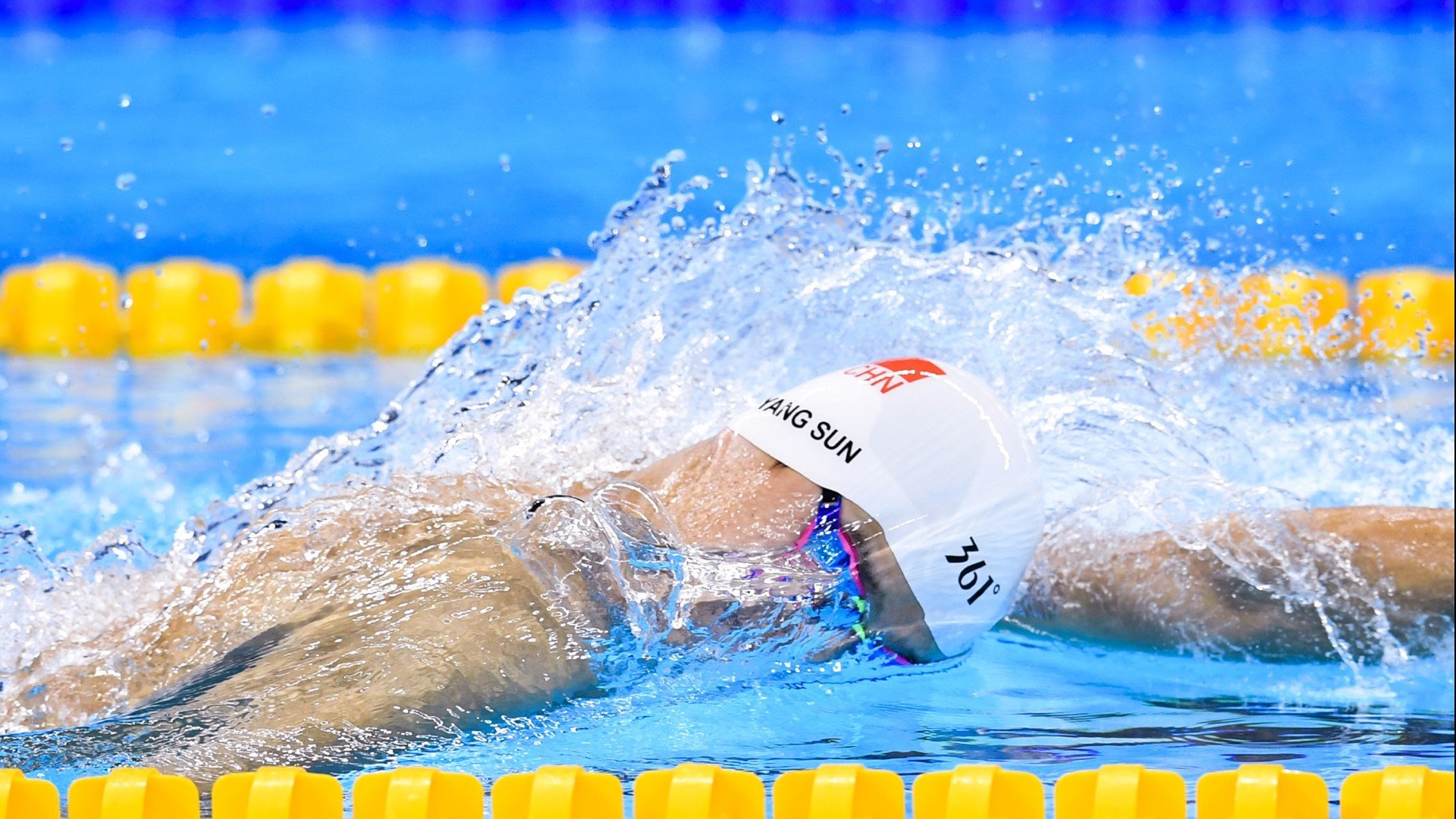 国足球队心理调适与压力释放技术,足球运动员心理素质培养